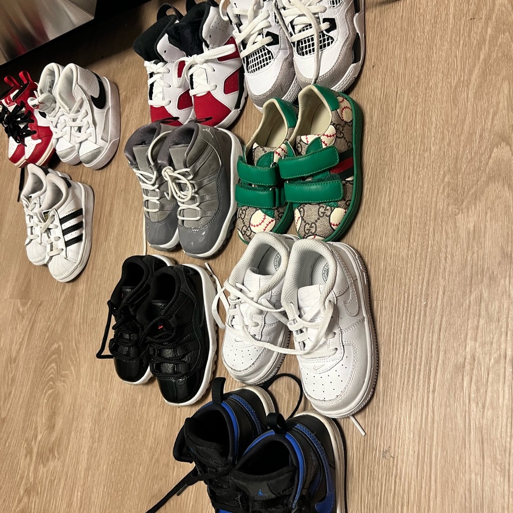 Custom shoe bundle